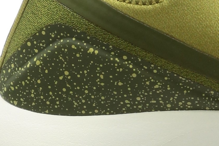 Nike LunarCharge speckled